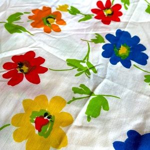 Pequot Vintage Fitted Sheet - Mod Floral